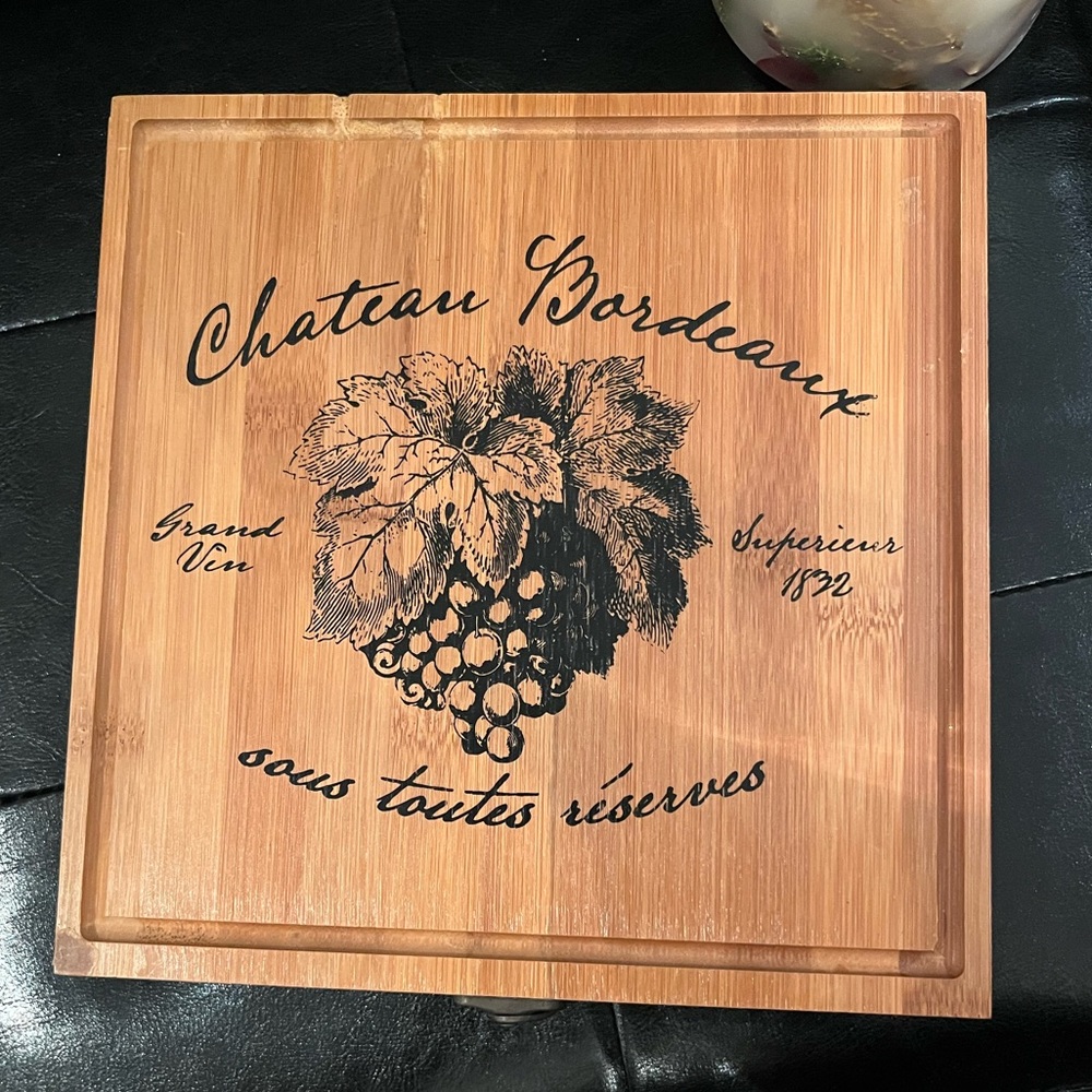 Chateau Bordeaux Cheese Cutting Board & 3 Knife Set Wood No Box